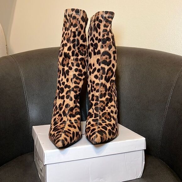 chic Shoes - Leopard print faux suede stretch boots. NWT. Size 7